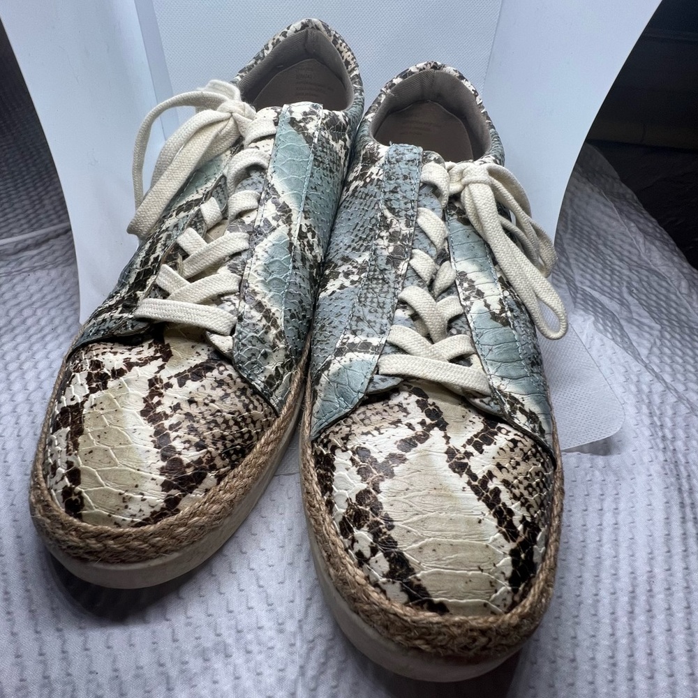 Crown Vintage Sneakers Ladies 10M Snake Skin Look Blue Kalinda Low Top Shoes